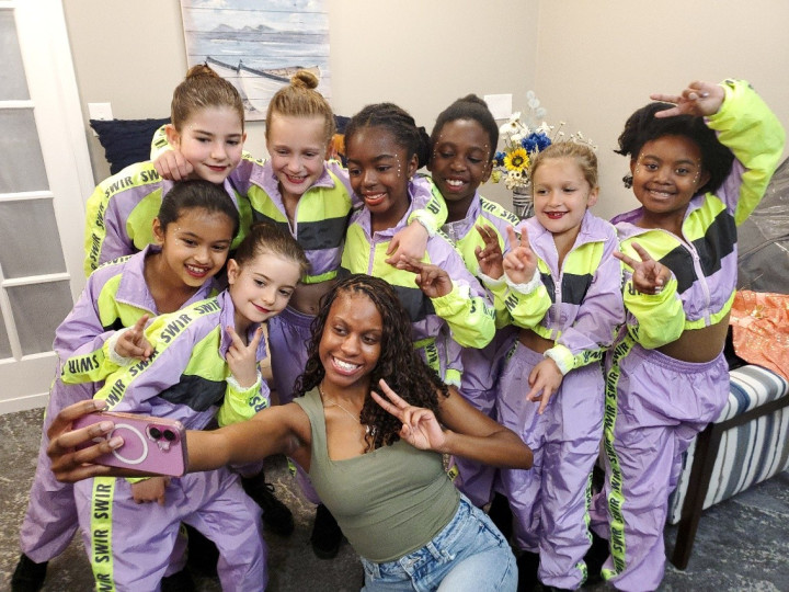 preschool kids in tutus dancing