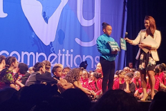 dancer-wins-award-15